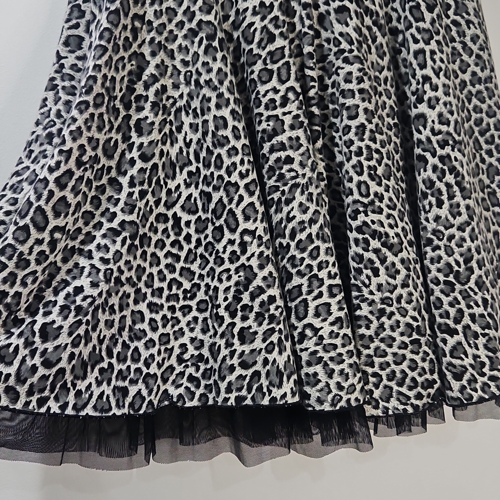 Leopard Print Skirt - Picture 3 of 9
